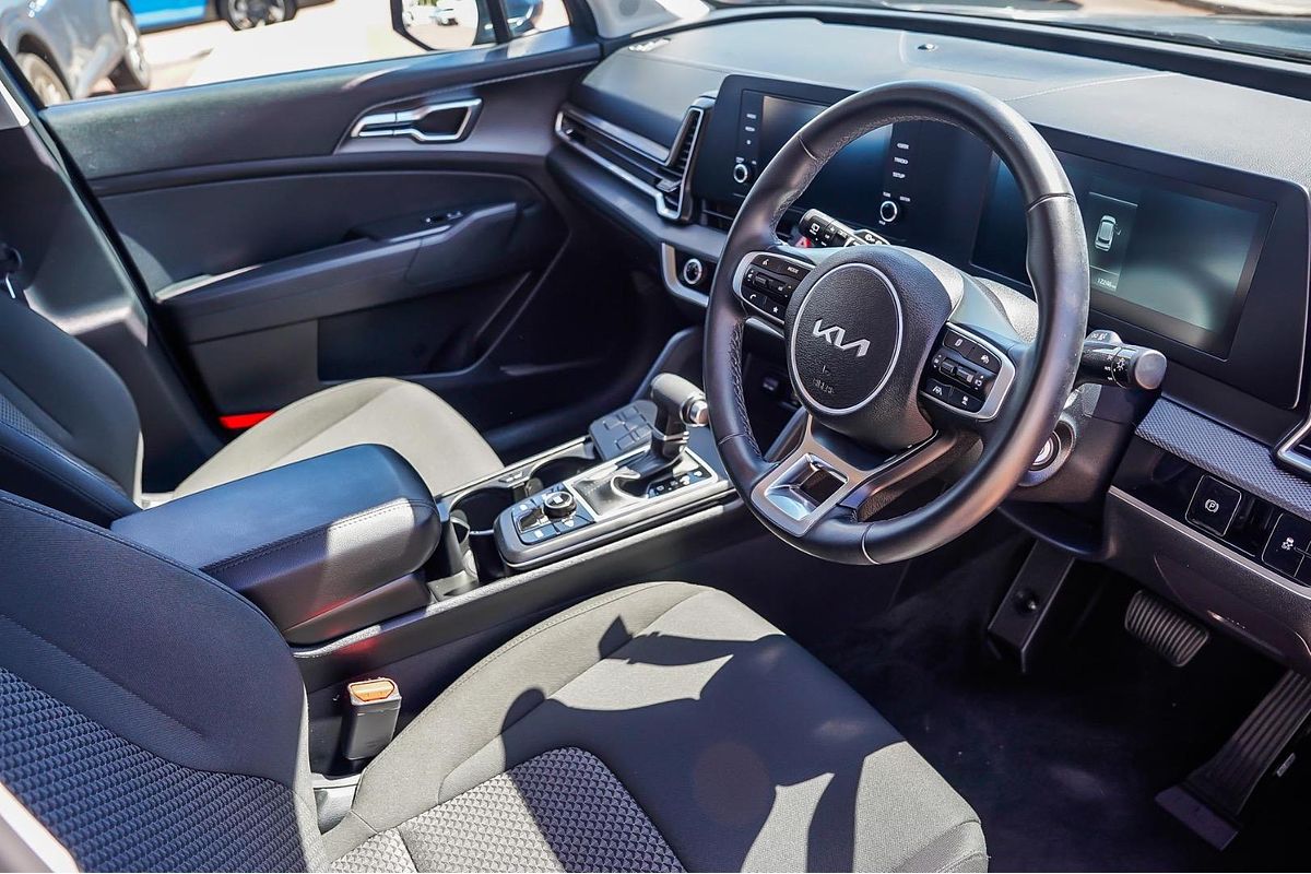 2024 Kia Sportage S NQ5