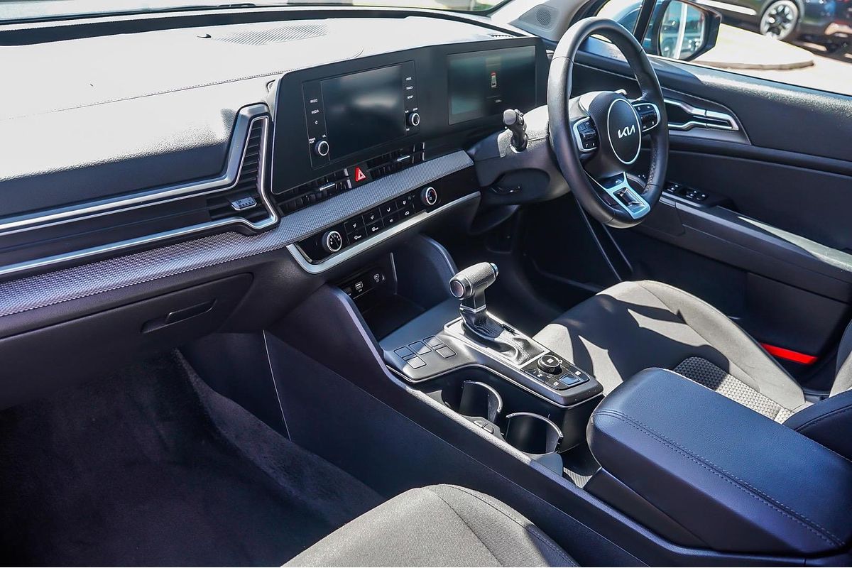 2024 Kia Sportage S NQ5