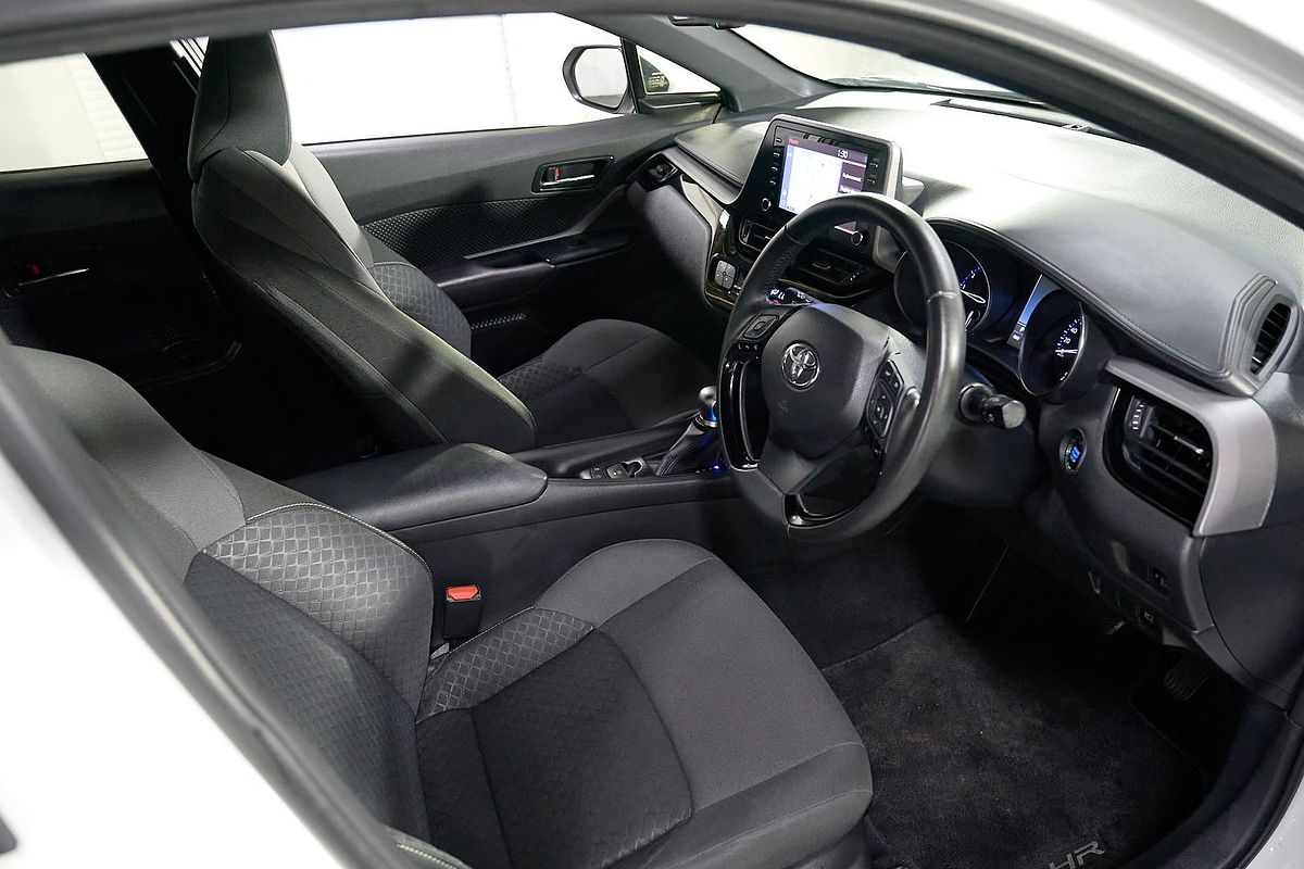 2023 Toyota C-HR GXL NGX10R
