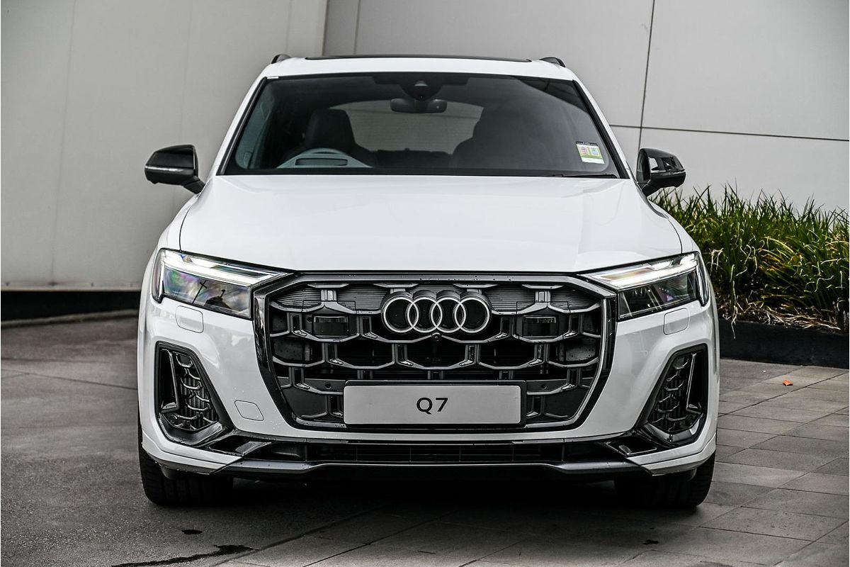 2024 Audi Q7 55 TFSI S line 4M