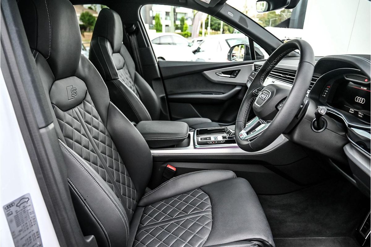 2024 Audi Q7 55 TFSI S line 4M