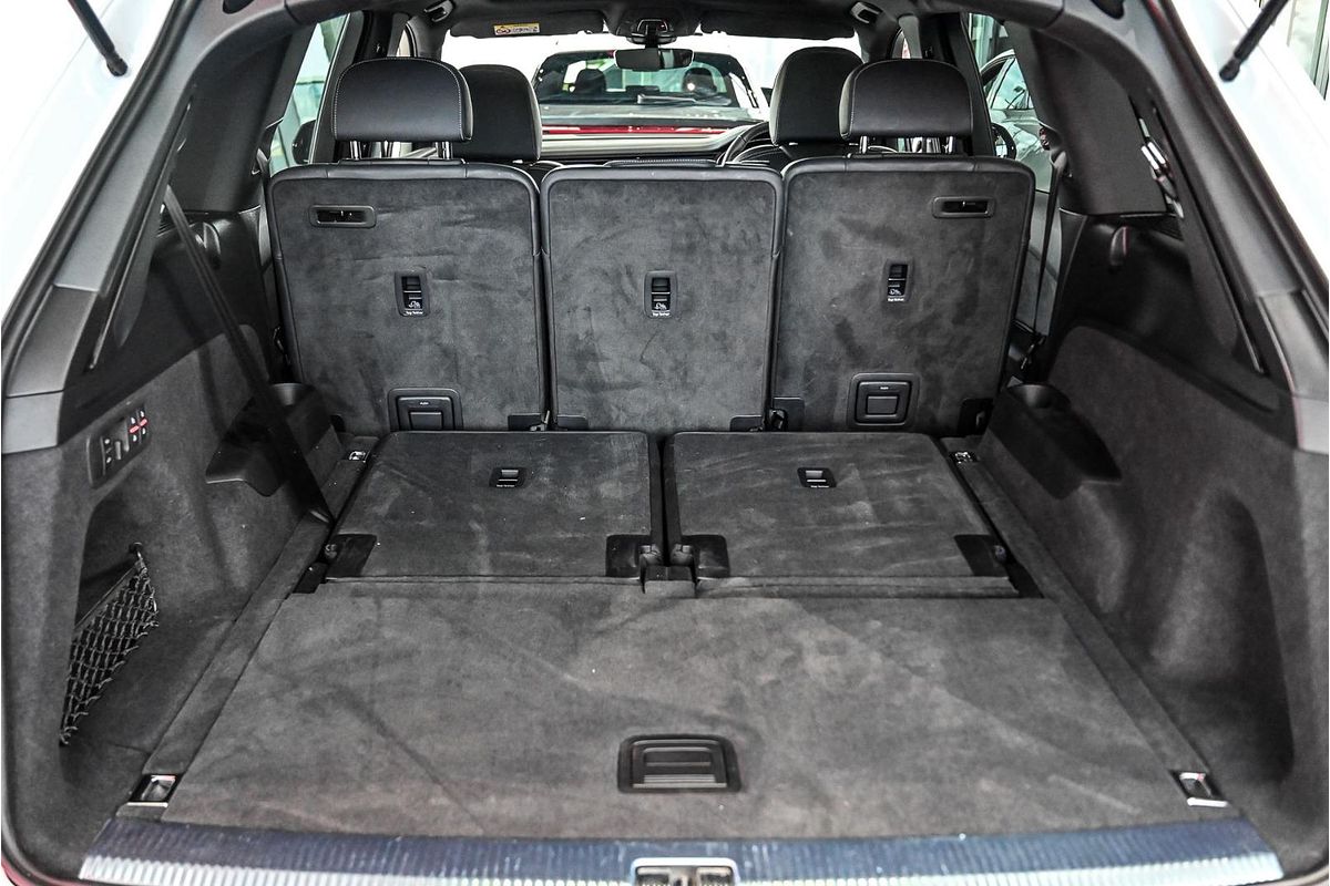 2024 Audi Q7 55 TFSI S line 4M