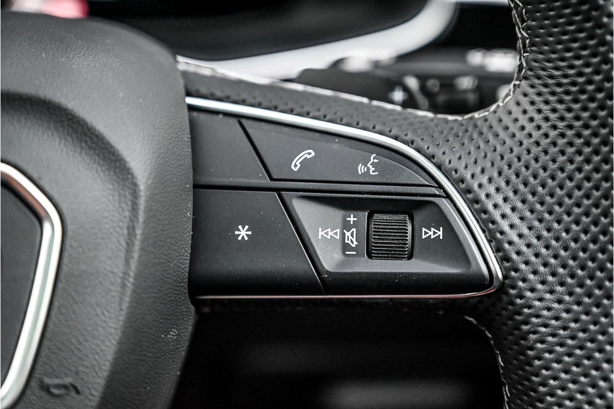 2024 Audi Q7 55 TFSI S line 4M
