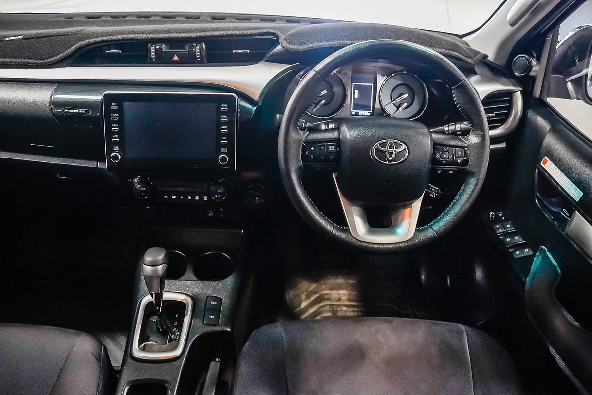 2023 Toyota Hilux SR5 GUN126R 4X4