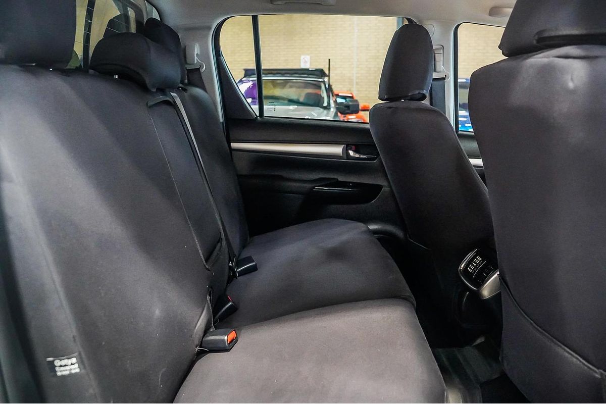 2023 Toyota Hilux SR5 GUN126R 4X4