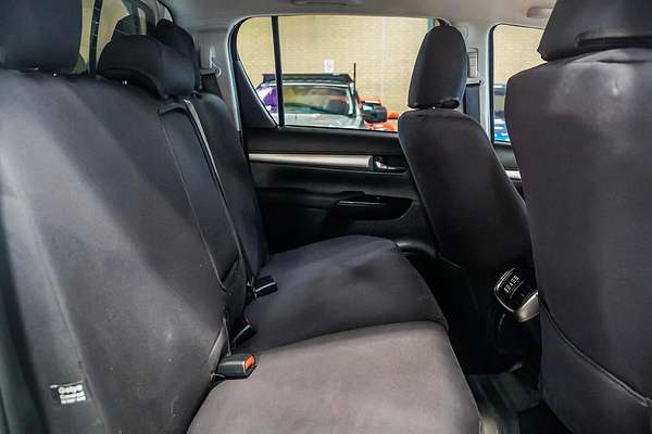 2023 Toyota Hilux SR5 GUN126R 4X4