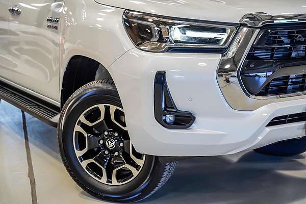 2023 Toyota Hilux SR5 GUN126R 4X4