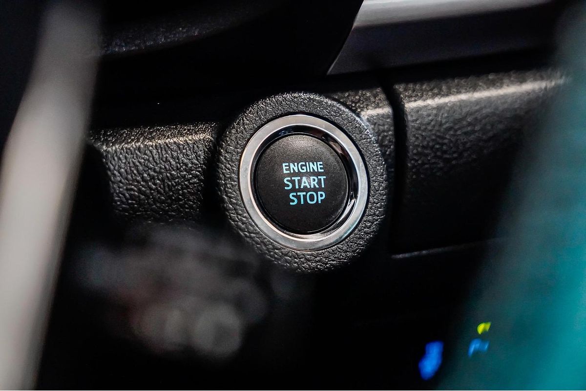 2023 Toyota Hilux SR5 GUN126R 4X4
