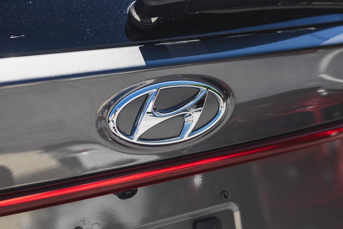 2022 Hyundai Santa Fe Elite TM.V4