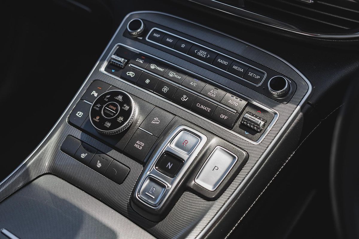 2022 Hyundai Santa Fe Elite TM.V4