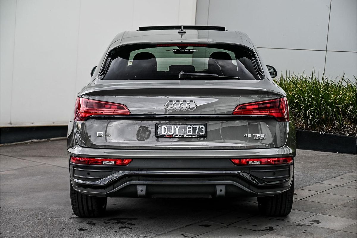 2024 Audi Q5 45 TFSI S Line FY