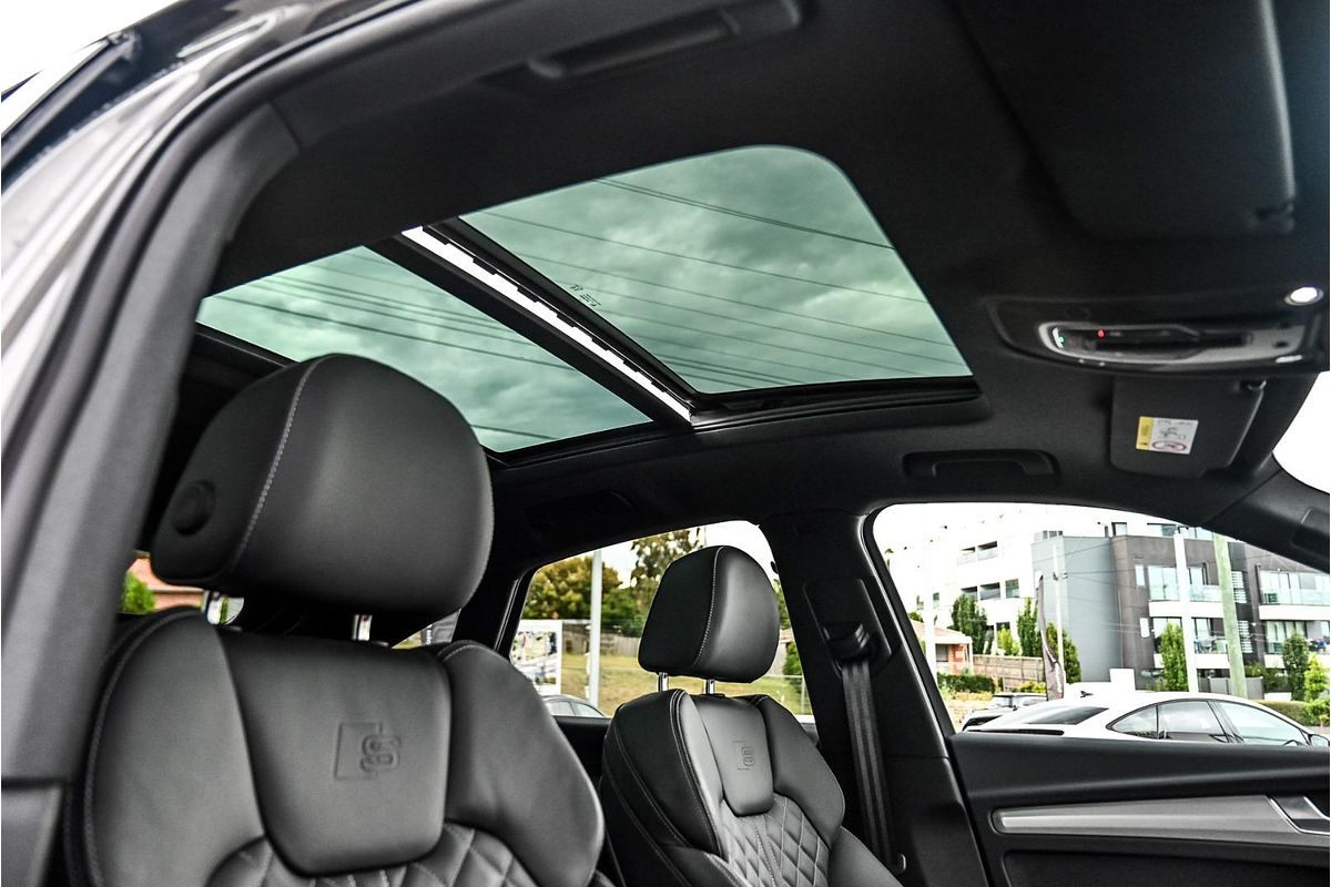 2024 Audi Q5 45 TFSI S Line FY