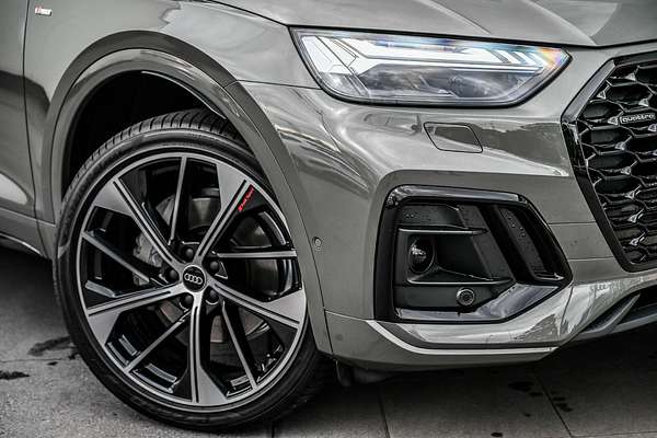 2024 Audi Q5 45 TFSI S Line FY