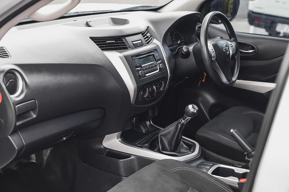 2018 Nissan Navara RX D23 Series 3 Rear Wheel Drive