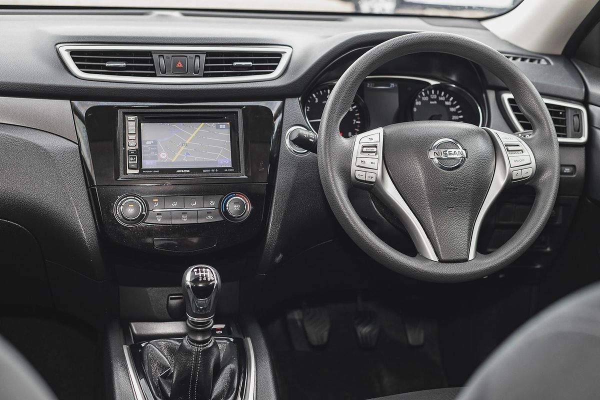 2016 Nissan X-TRAIL ST T32