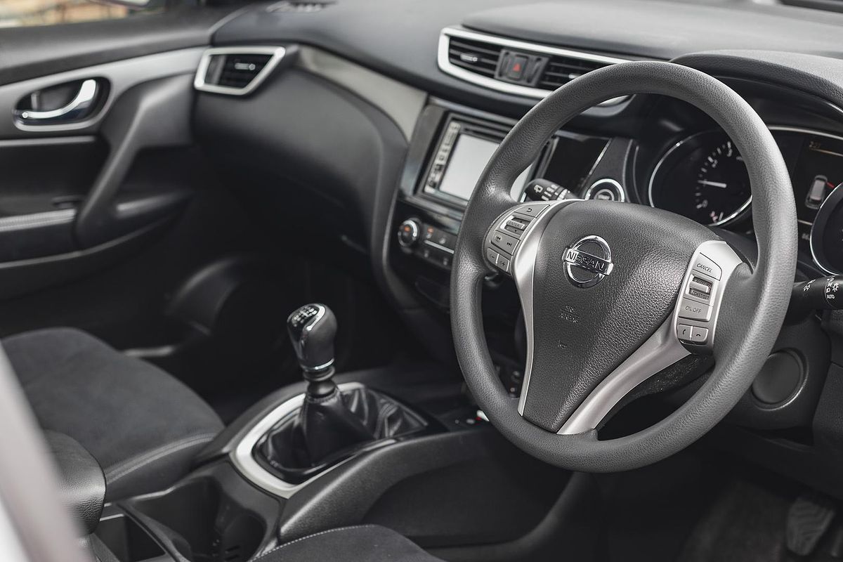 2016 Nissan X-TRAIL ST T32