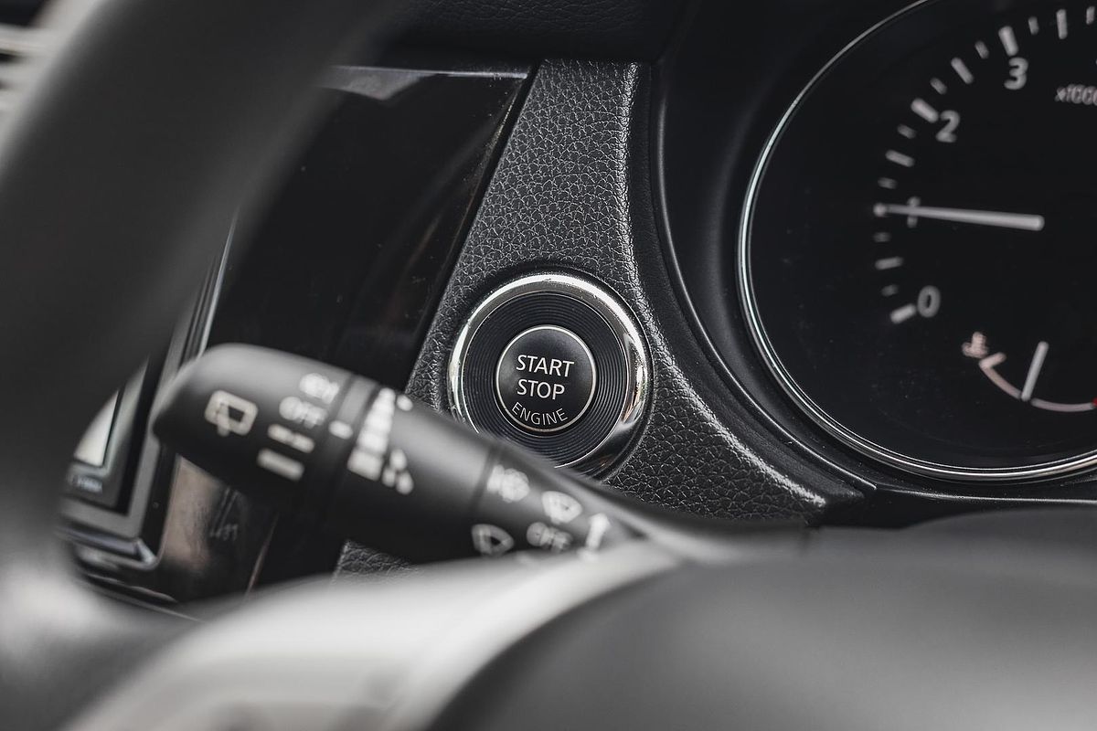 2016 Nissan X-TRAIL ST T32