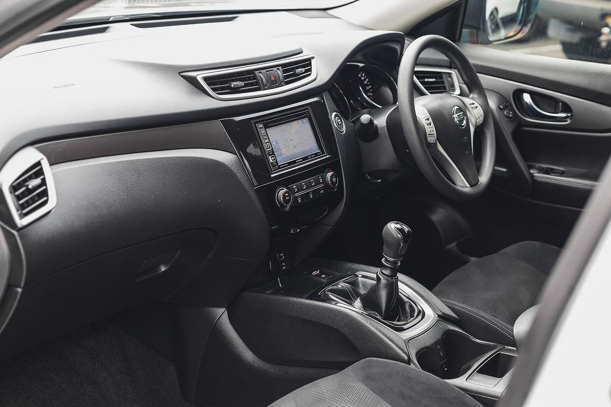2016 Nissan X-TRAIL ST T32