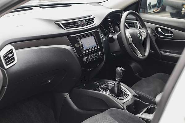 2016 Nissan X-TRAIL ST T32