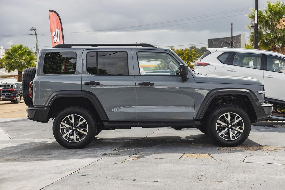 2023 GWM Tank 300 Ultra Hybrid P01