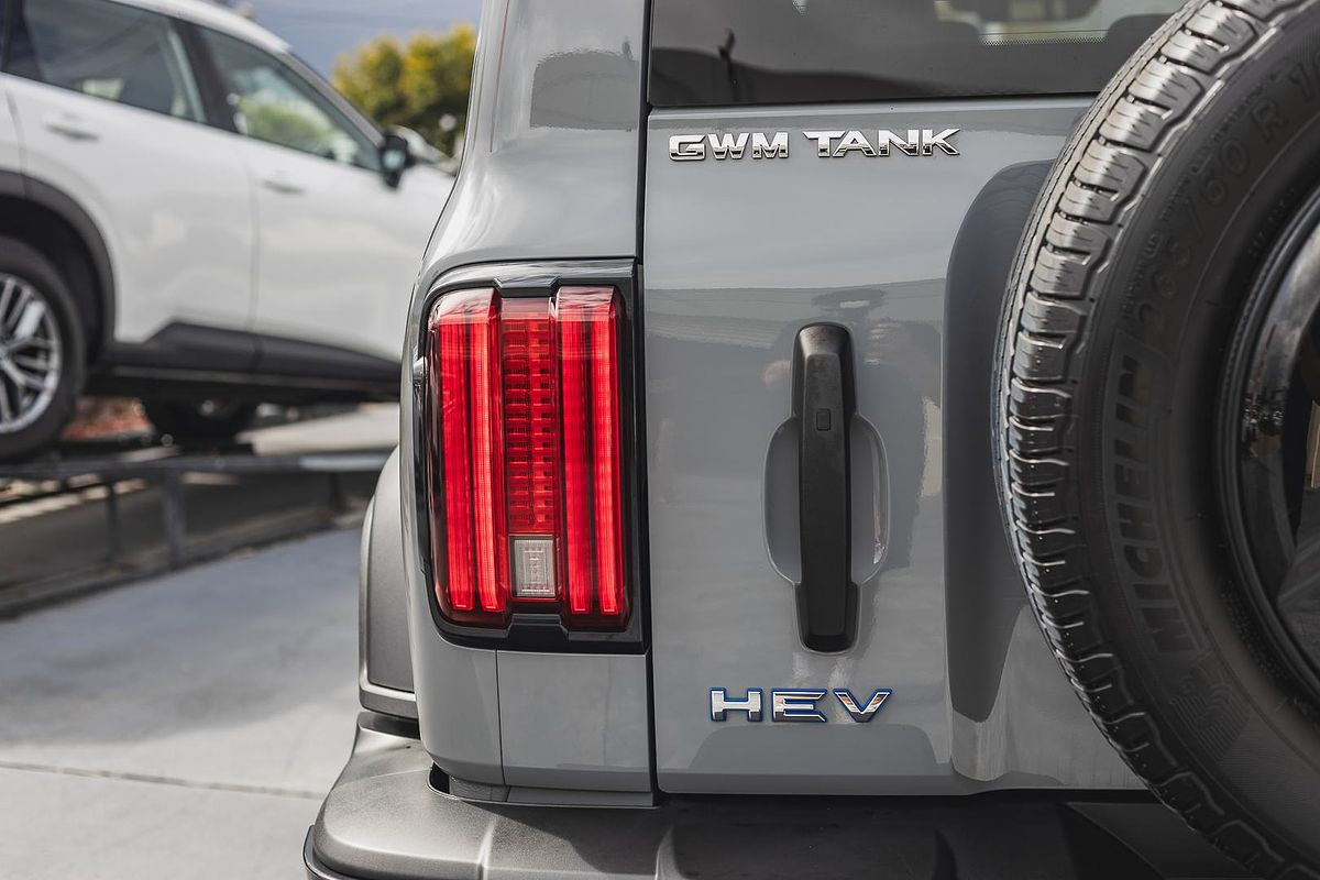 2023 GWM Tank 300 Ultra Hybrid P01