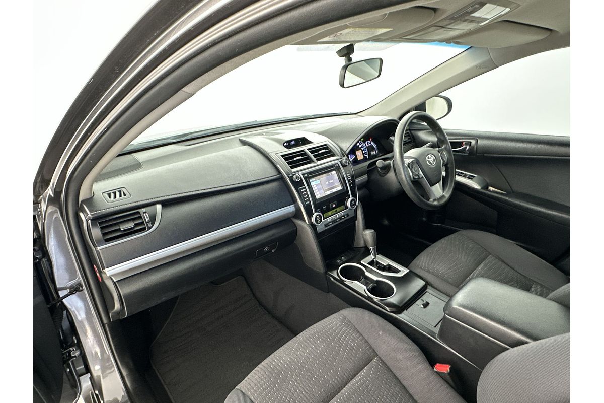 2015 Toyota Camry Hybrid H AVV50R