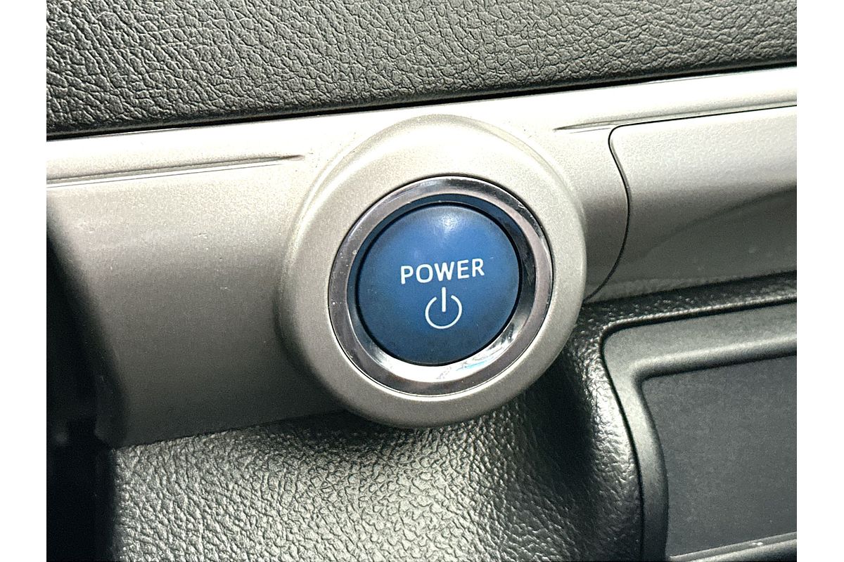2015 Toyota Camry Hybrid H AVV50R