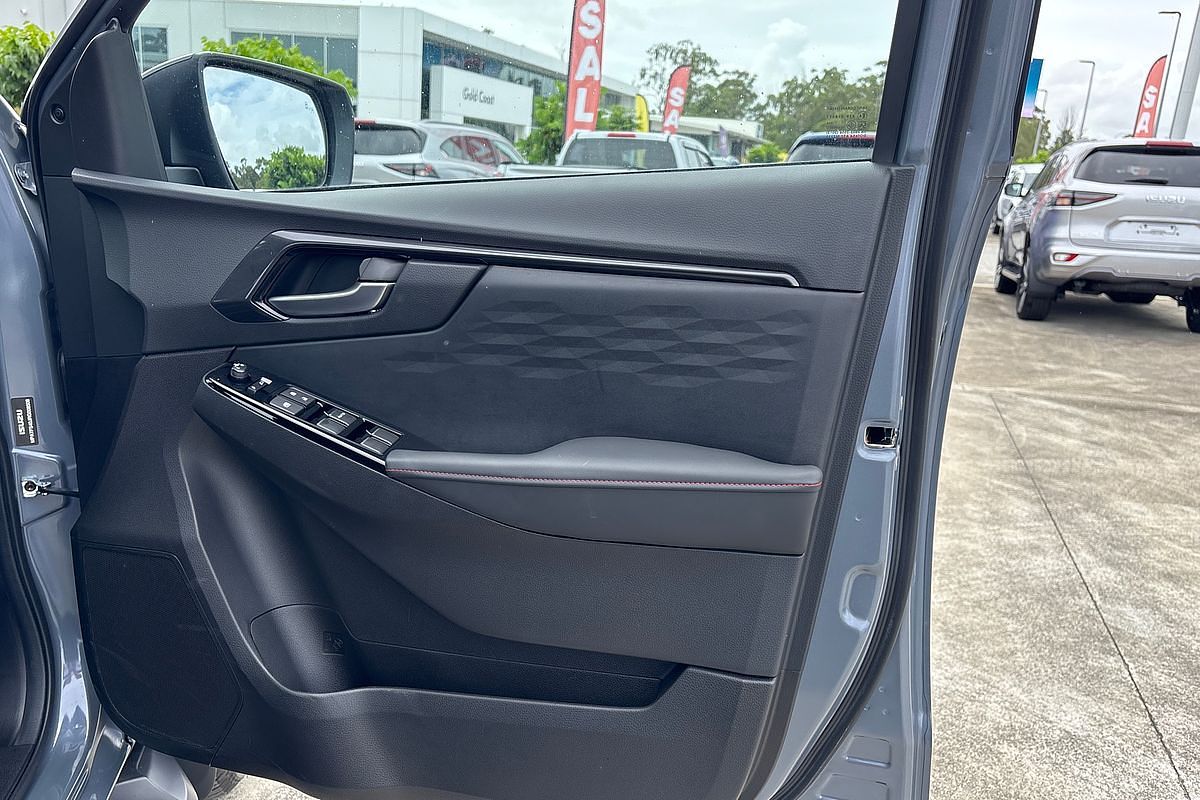 2024 Isuzu D-MAX X-TERRAIN  4X4