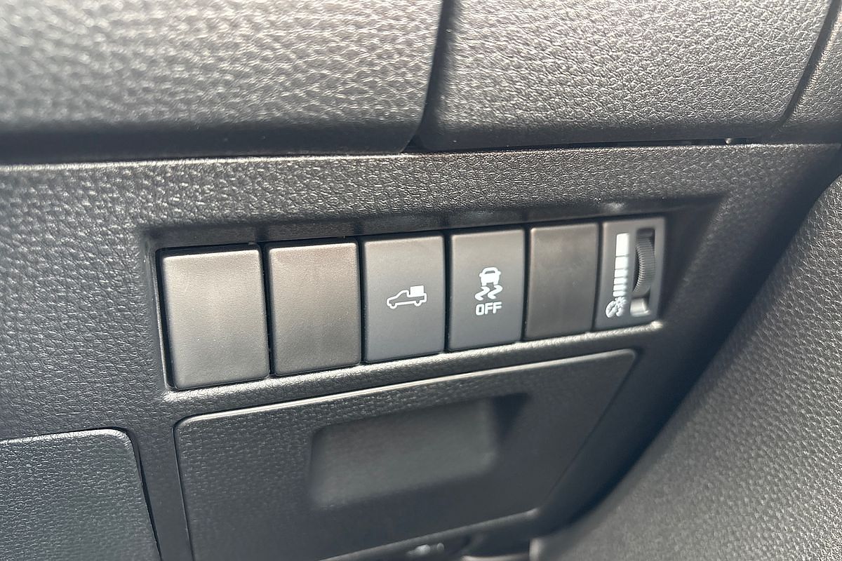2024 Isuzu D-MAX X-TERRAIN  4X4