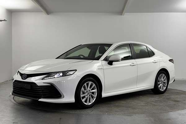 2021 Toyota Camry Ascent AXVH70R