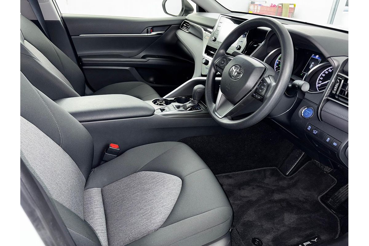 2021 Toyota Camry Ascent AXVH70R