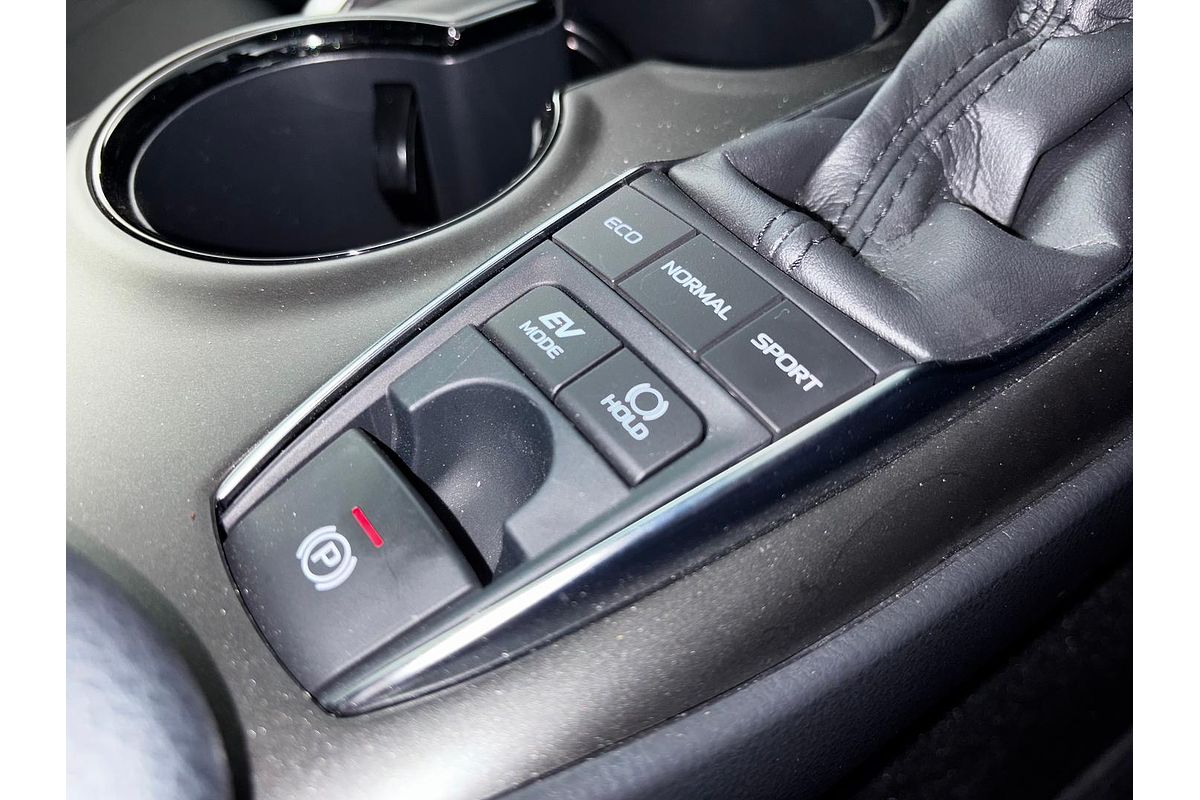 2021 Toyota Camry Ascent AXVH70R