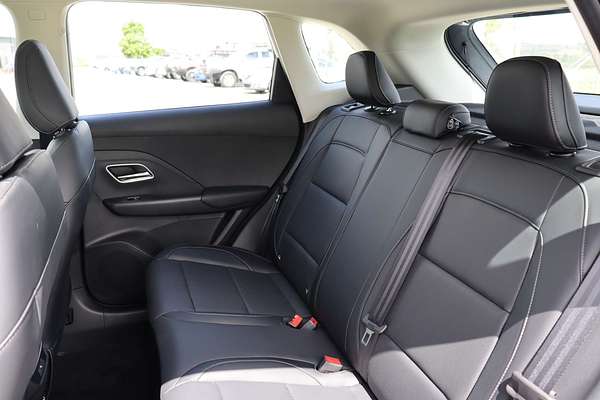 2025 MG ZS Essence ZS32