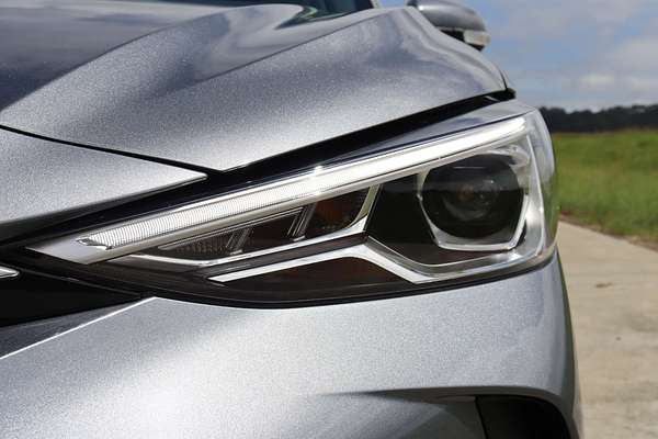 2025 MG ZS Essence ZS32