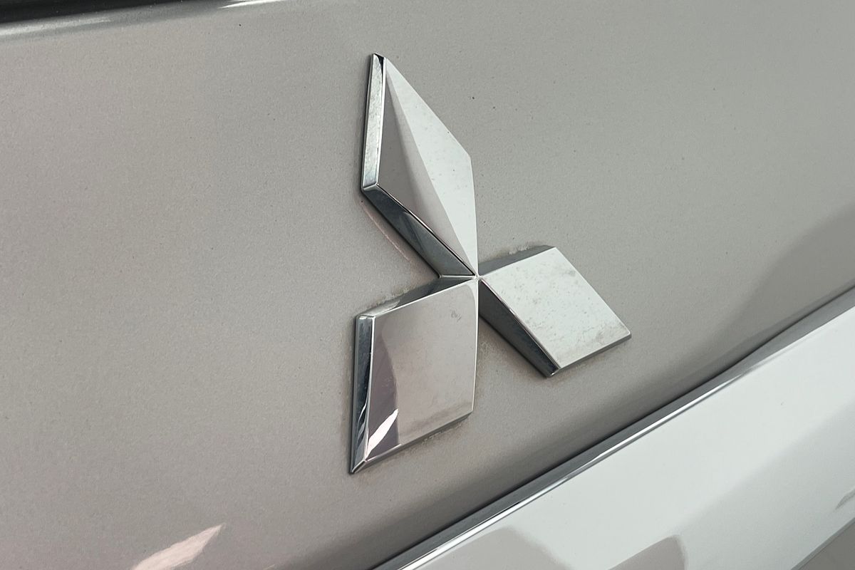 2021 Mitsubishi Pajero Sport GLS QF