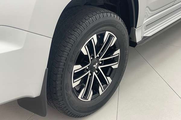 2021 Mitsubishi Pajero Sport GLS QF
