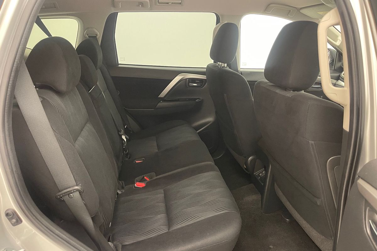 2021 Mitsubishi Pajero Sport GLS QF
