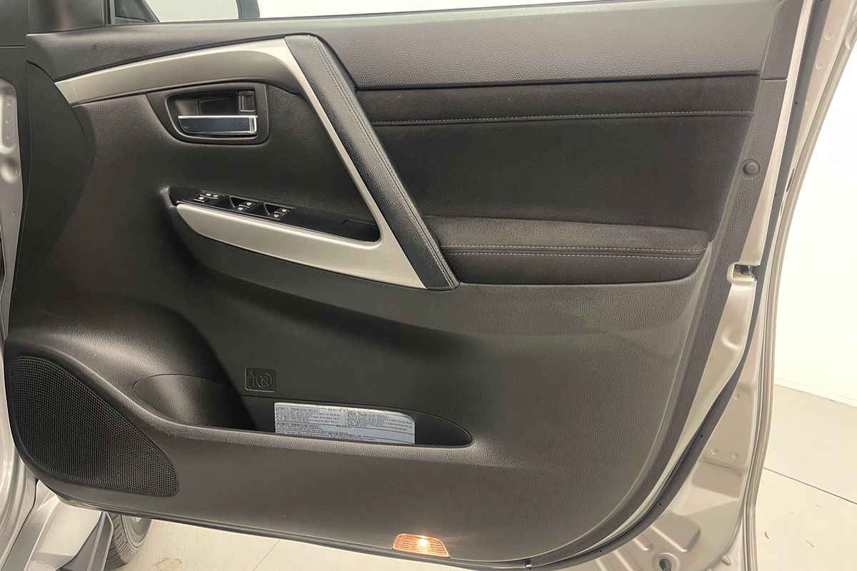 2021 Mitsubishi Pajero Sport GLS QF