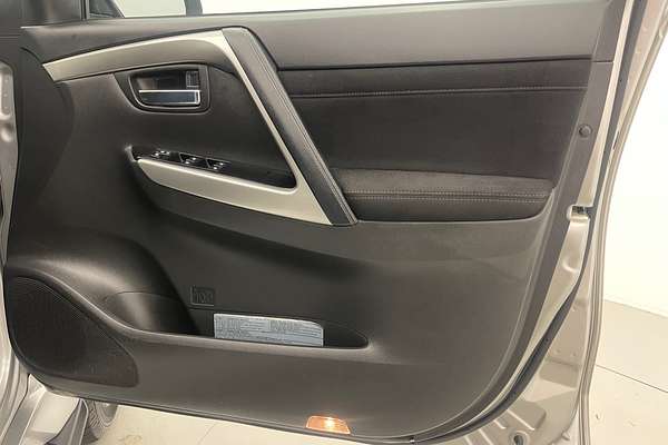 2021 Mitsubishi Pajero Sport GLS QF