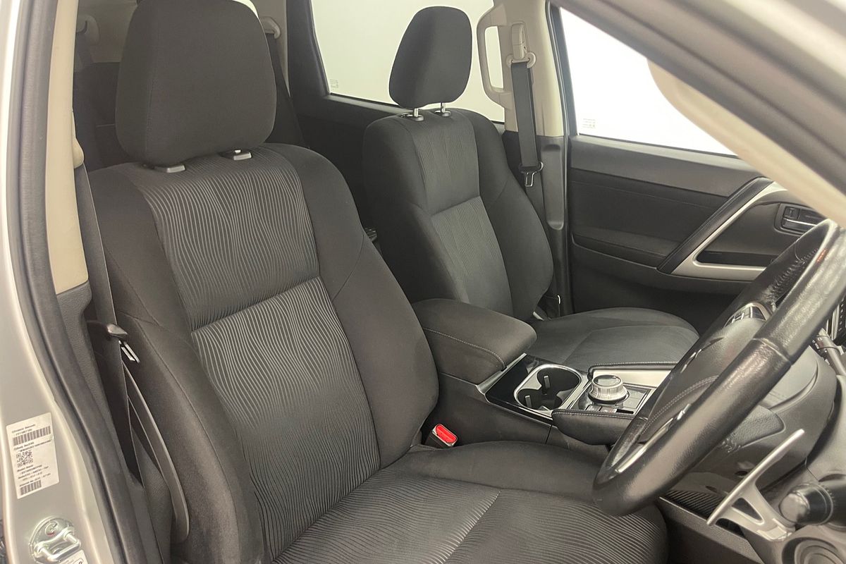 2021 Mitsubishi Pajero Sport GLS QF