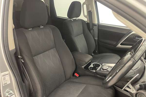 2021 Mitsubishi Pajero Sport GLS QF
