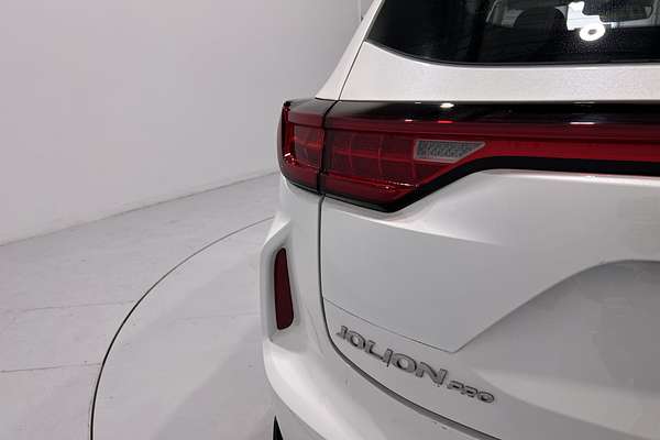 2025 GWM Haval Jolion Ultra Hybrid A02