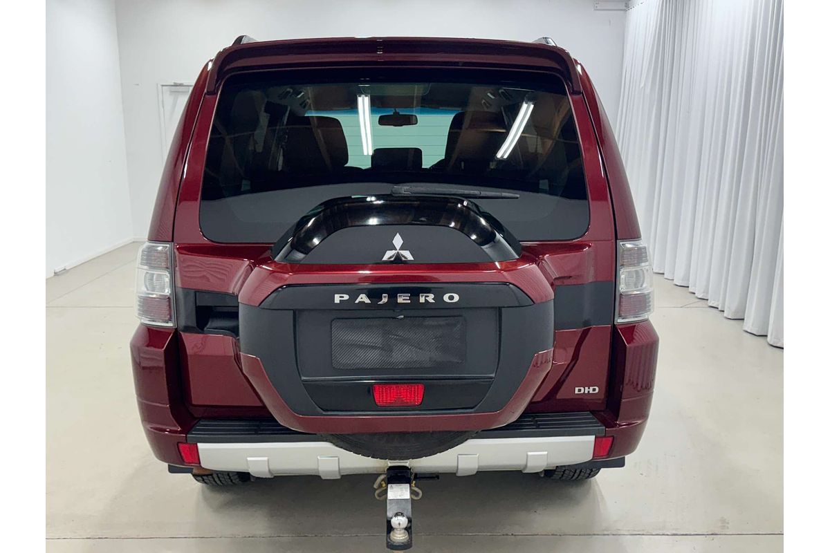 2016 Mitsubishi Pajero GLX NX