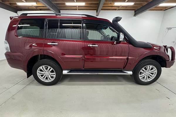 2016 Mitsubishi Pajero GLX NX