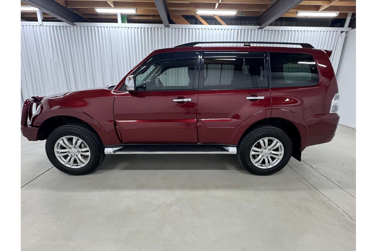 2016 Mitsubishi Pajero GLX NX