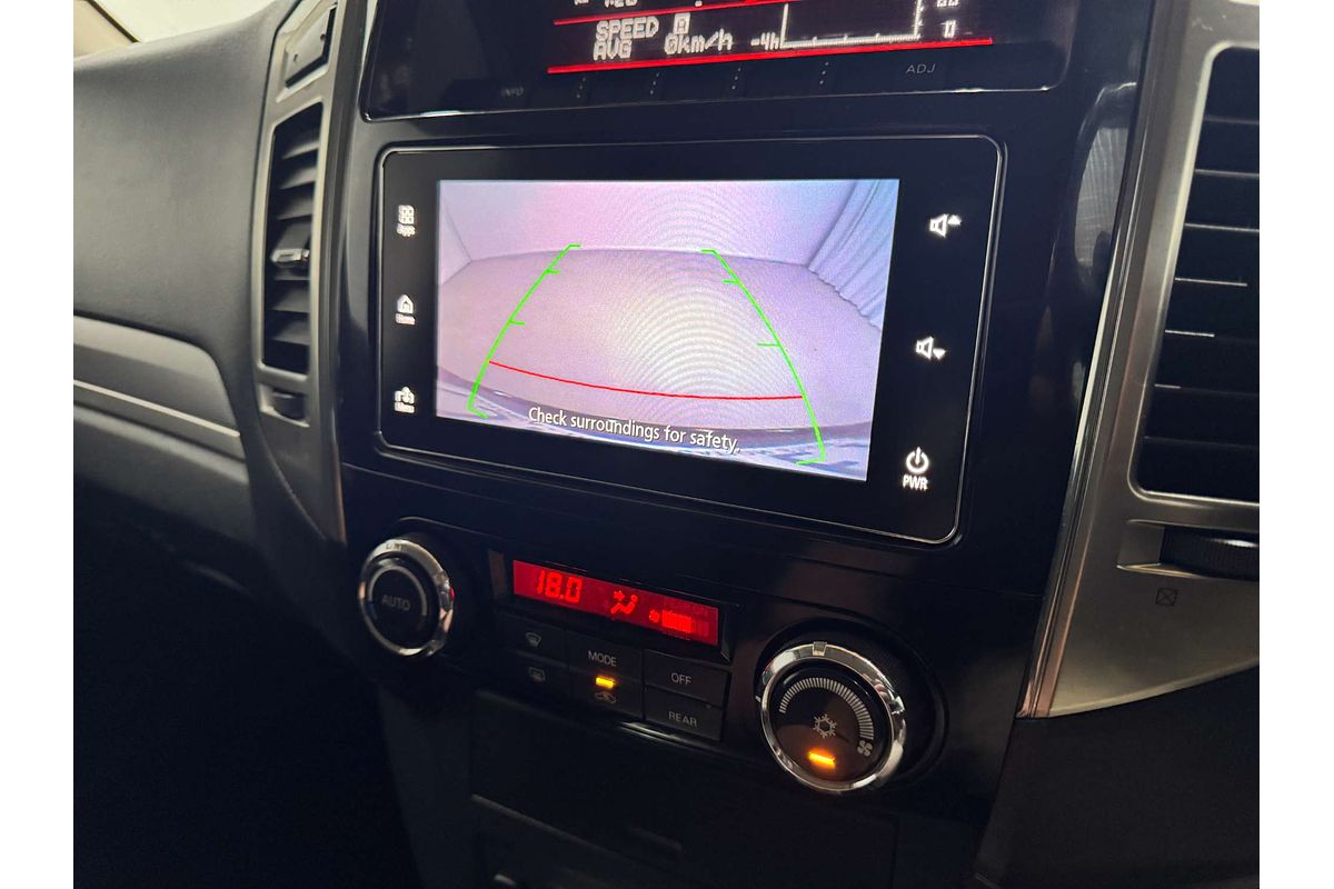 2016 Mitsubishi Pajero GLX NX