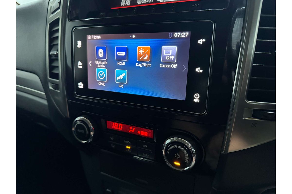 2016 Mitsubishi Pajero GLX NX