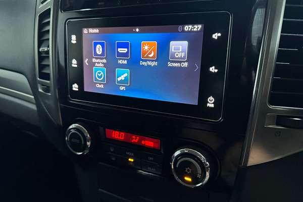 2016 Mitsubishi Pajero GLX NX