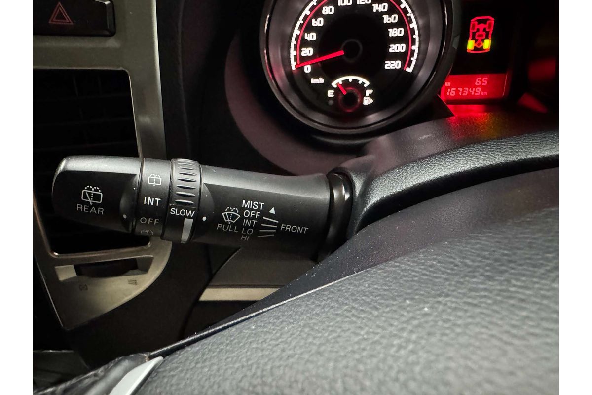 2016 Mitsubishi Pajero GLX NX