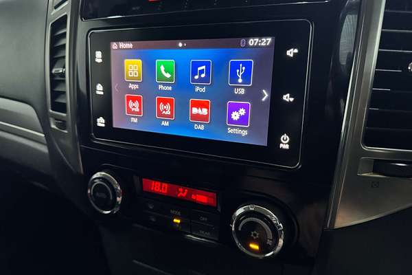 2016 Mitsubishi Pajero GLX NX